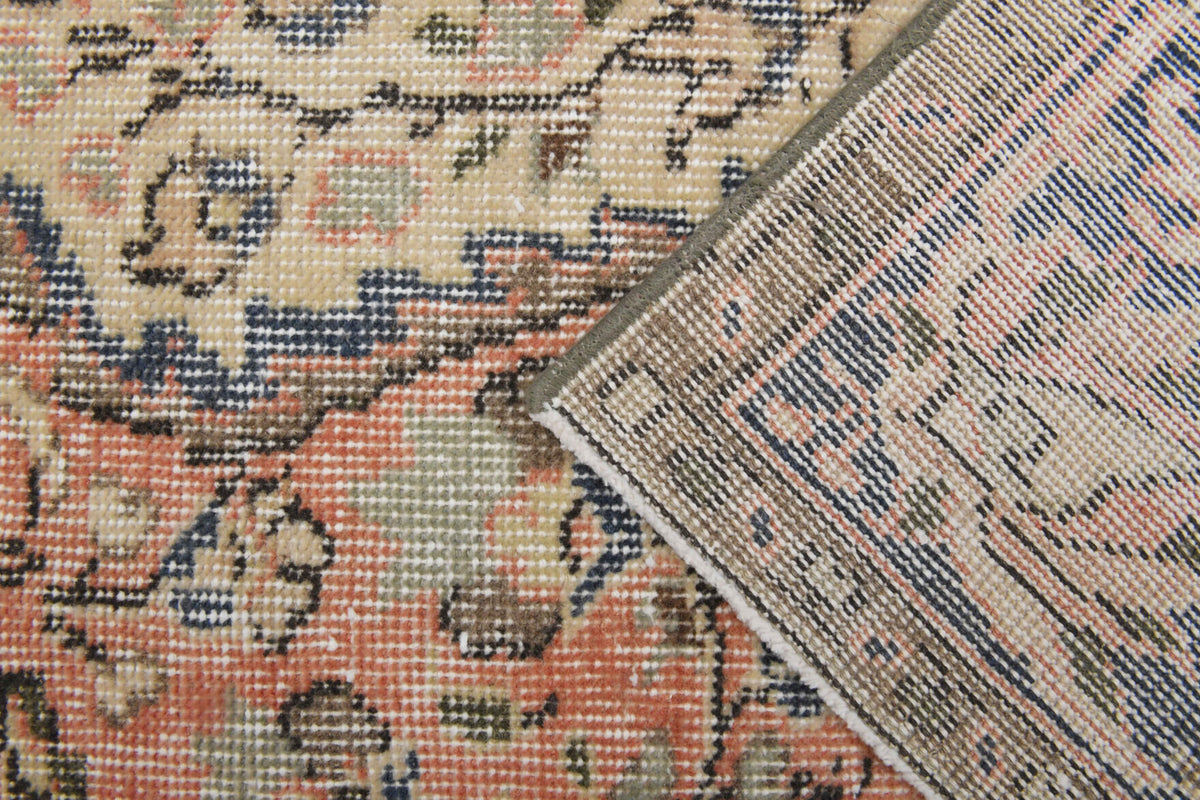 Polynesia – vintage oriental rug for living room or bedroom, 6'7" x 9'4" (200x285 cm)