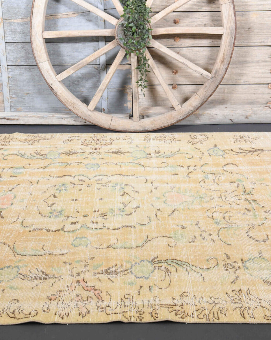 Ahusad rug: 1970s handmade Anatolian rug with oriental motifs and cotton backing