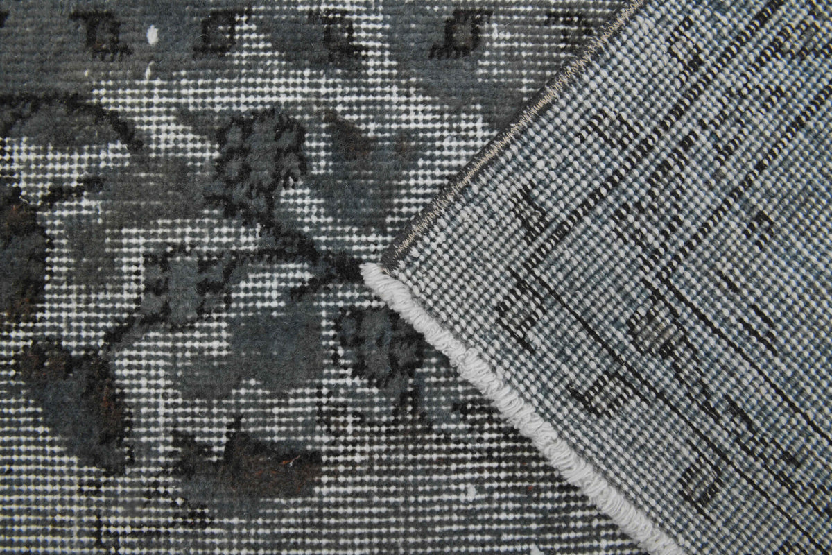 Selenbahar – vintage floral rug for living room or bedroom, 6'7" x 9'8" (200x295 cm)