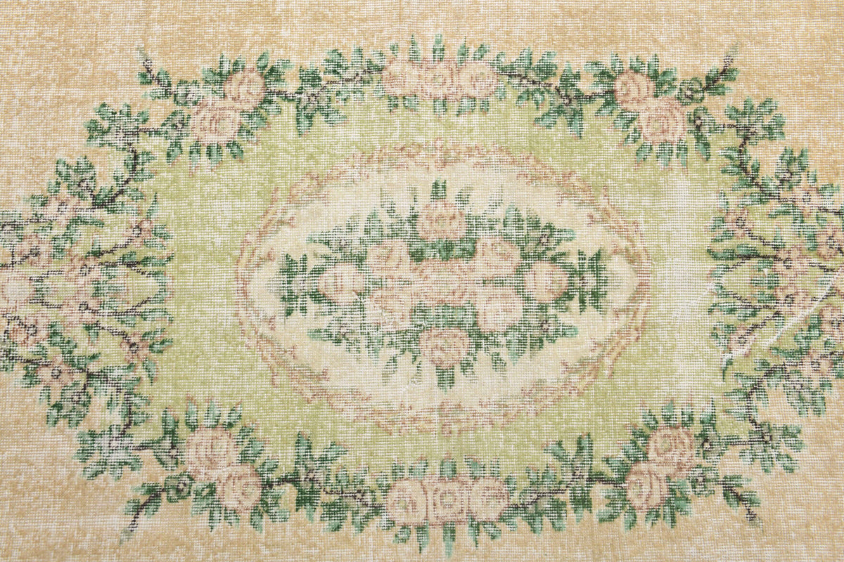 Handmade wool rug from Anatolia, Turkey – Medallion Oushak Vintage Area Rug 6'1" x 9'4"