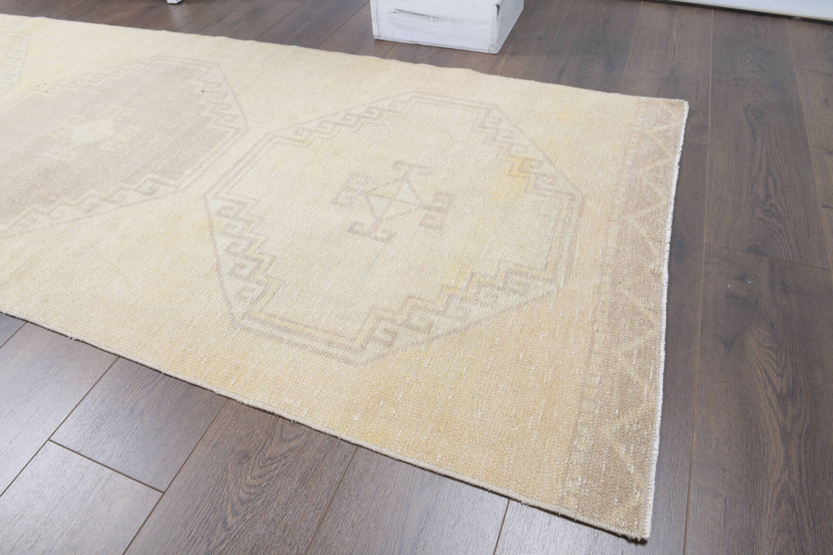 Vintage Runner Rug - 29406
