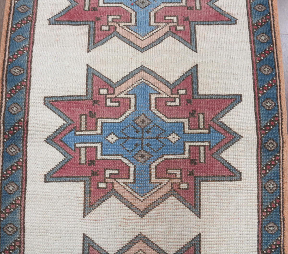 90x275 cm vintage Anatolian runner rug – Irmakefsan, low pile, wool