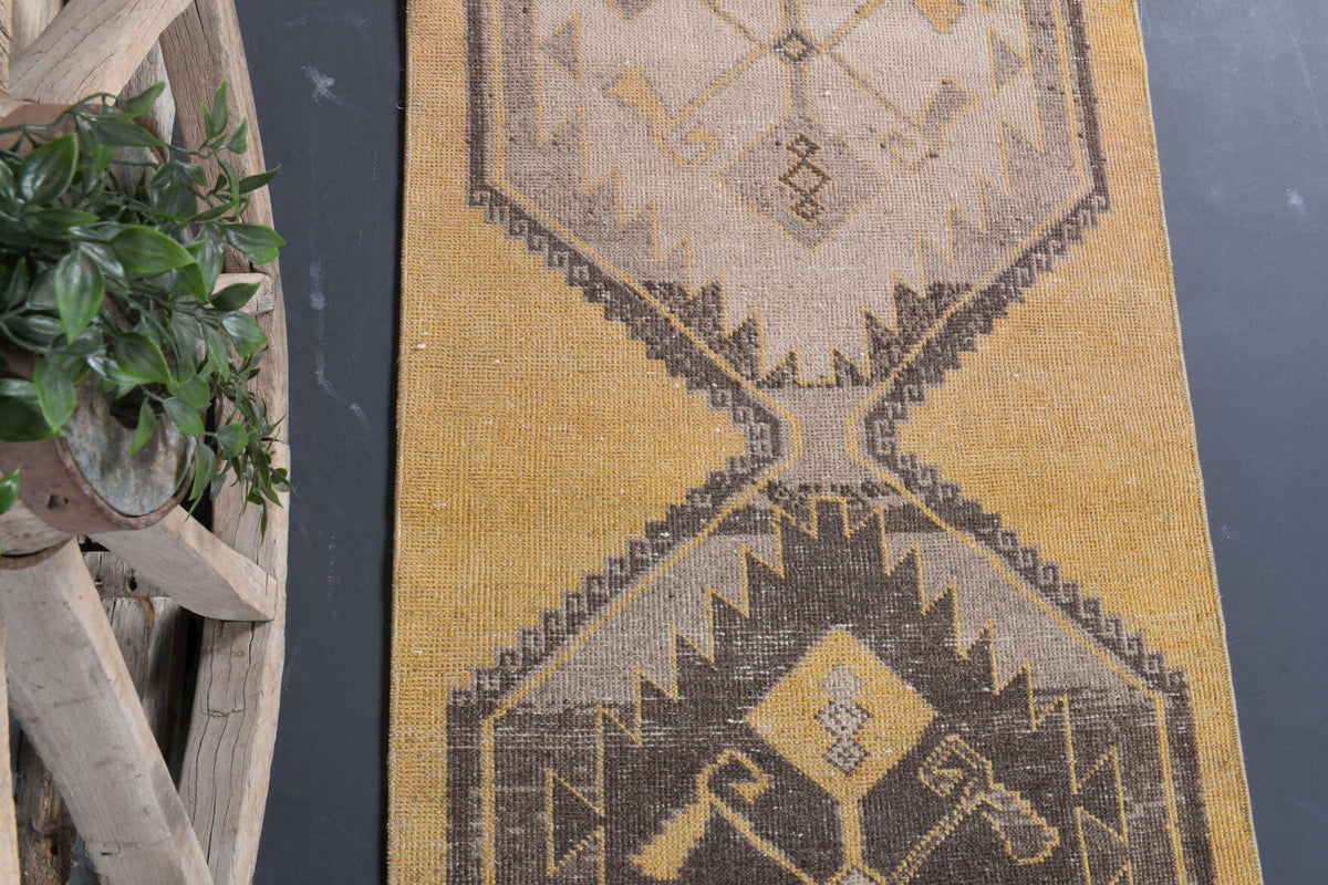 81x204 cm vintage Anatolian runner rug – Glykolyra, low pile, wool