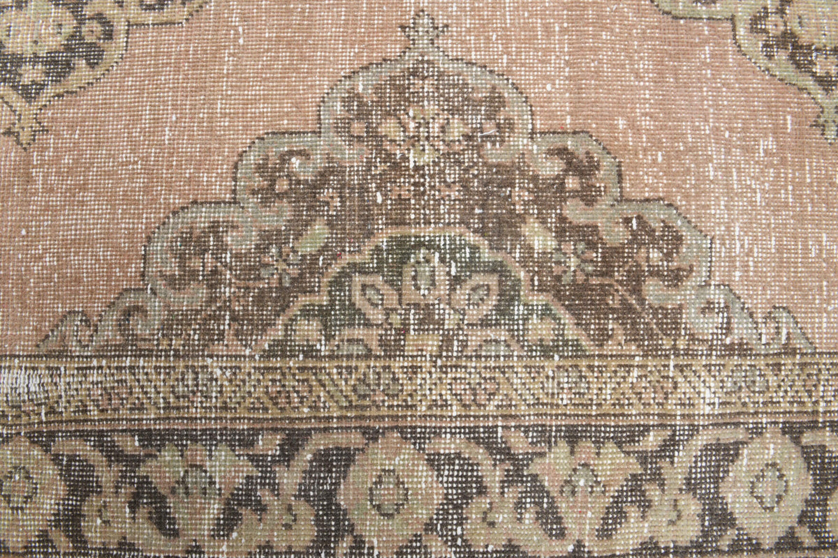 Vintage Anatolian Runner Rug - 32836