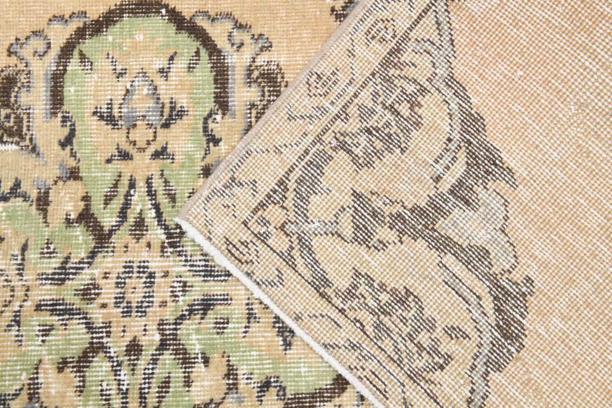 Besteara runner: 1970s handmade Anatolian runner with oriental motifs and cotton backing