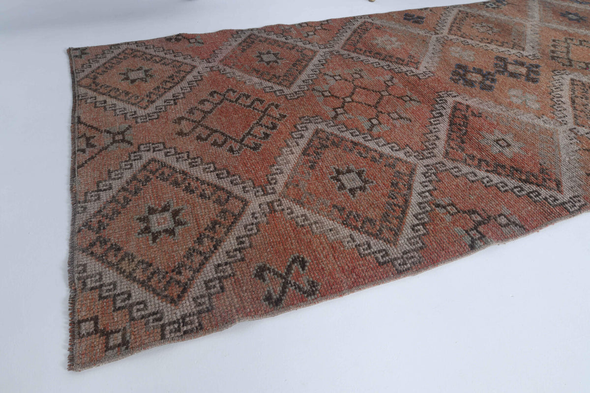 Heirloom Brown Semi-Antique Runner Rug
