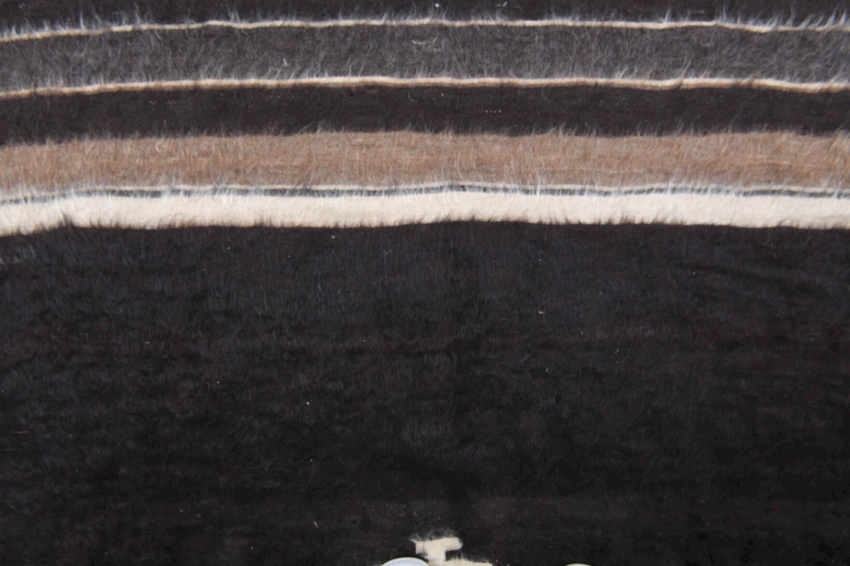 Authentic Anatolian vintage kilim rug (1960s) – one-of-a-kind at Fame Rugs