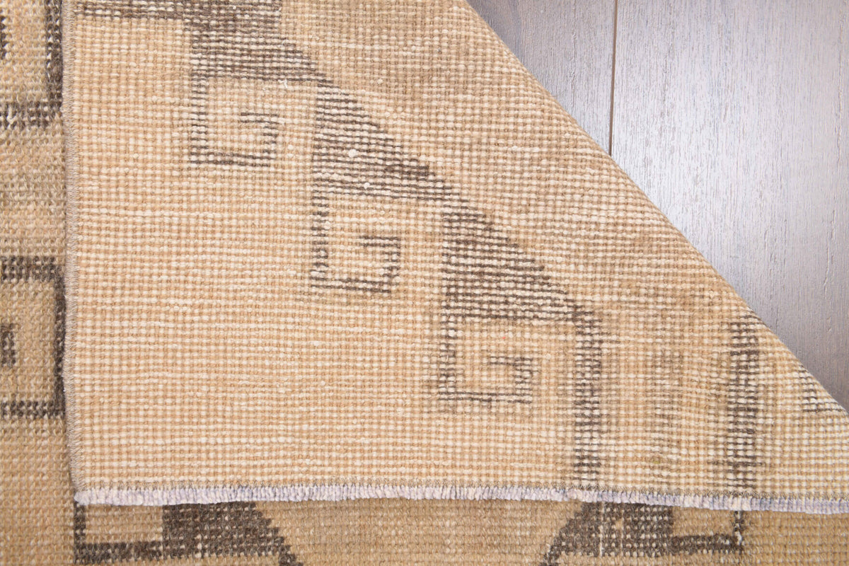 Vintage Oushak Tribal Throw Rug