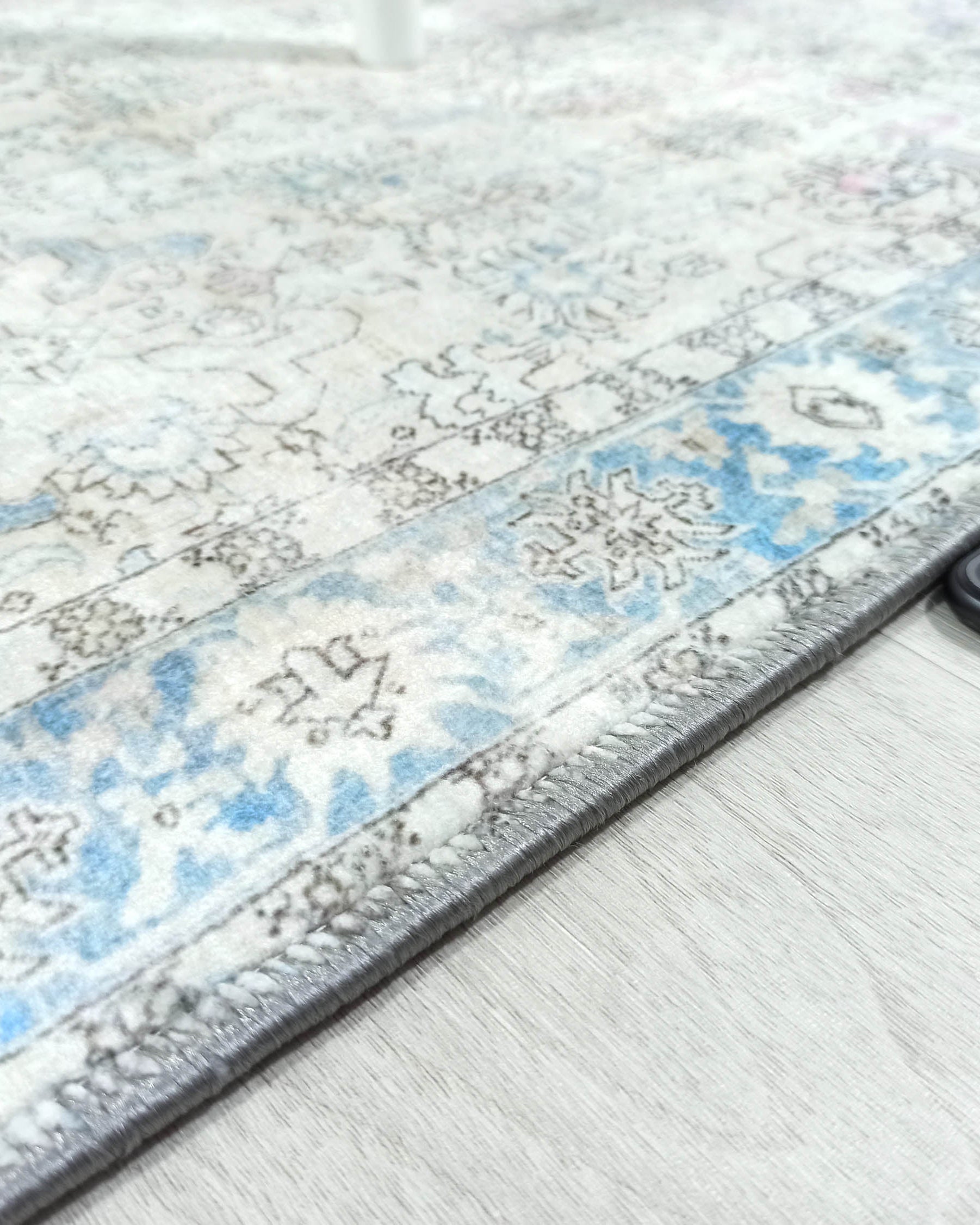 Bowie Neutral Blue Floral Turkish 2x3 Rug