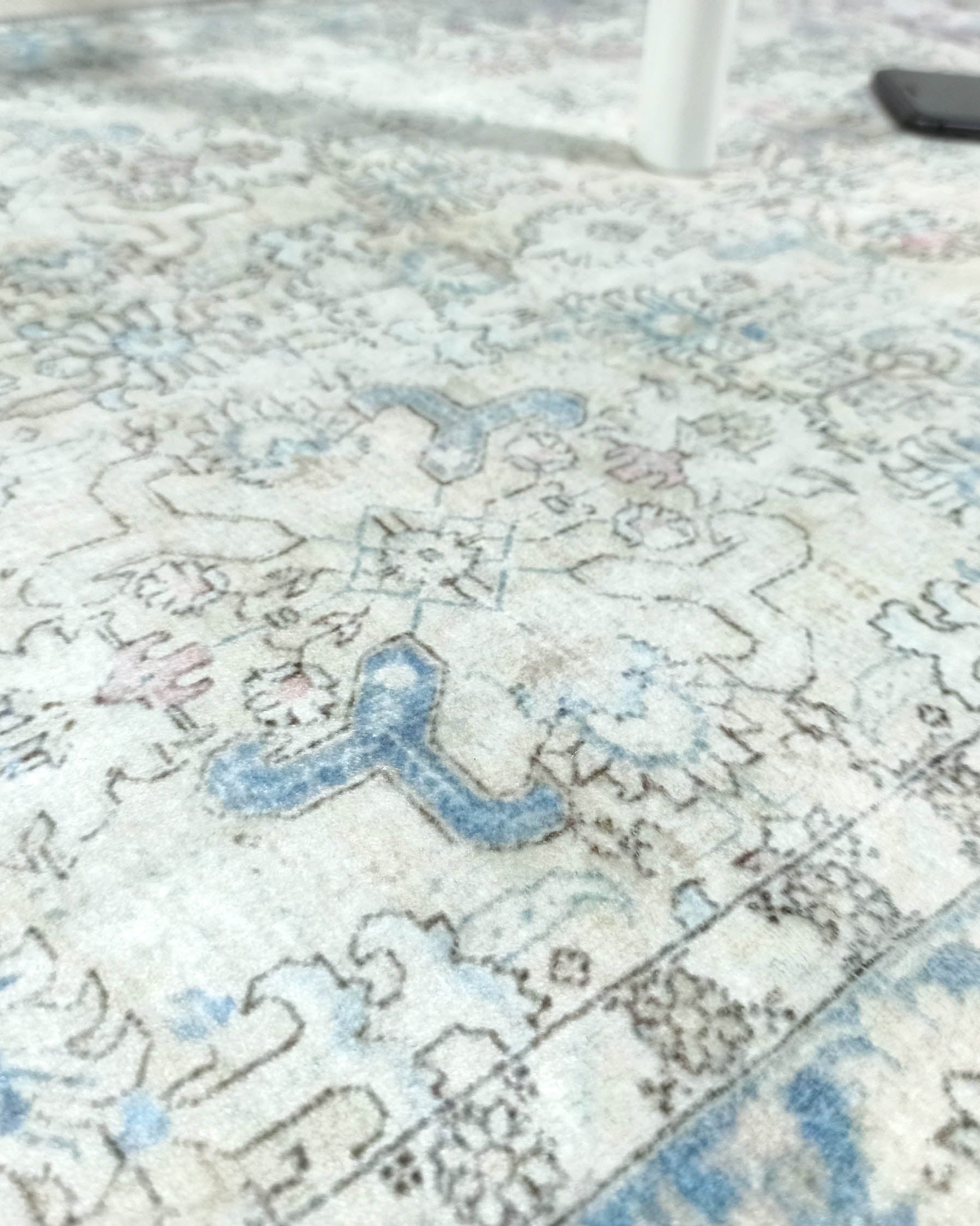 Bowie Neutral Blue Floral Turkish 2x3 Rug