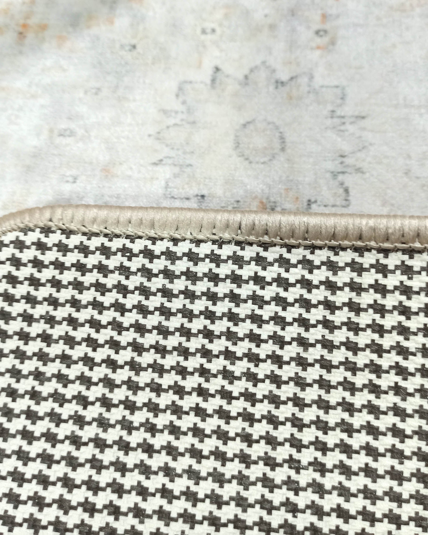 Makenna Orange Distressed Beige Turkish 2x3 Rug