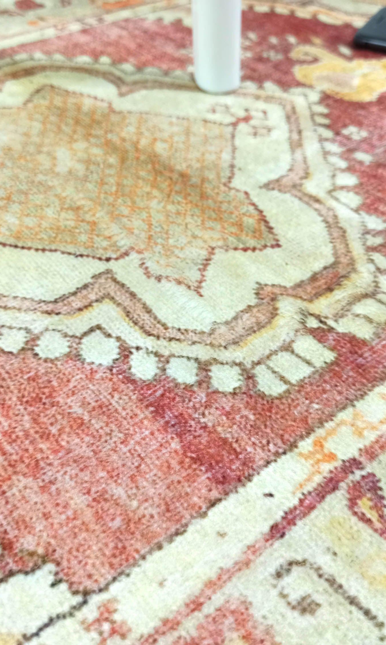 Aria Yellow Gold Medallion Turkish 2x3 Rug