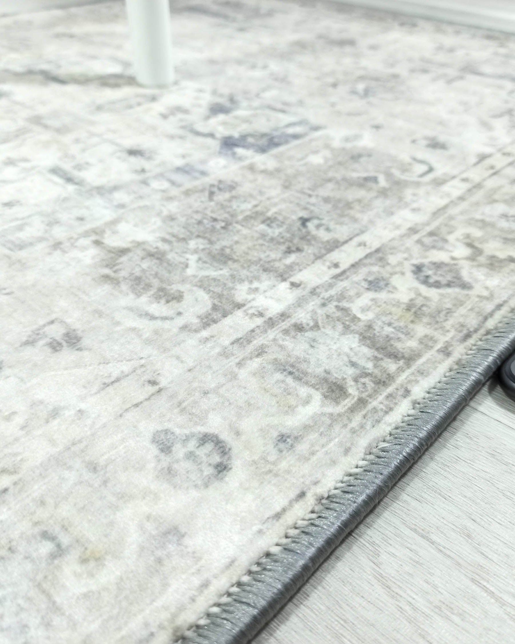 Landy Neutral Gray Heriz Persian 2x3 Rug