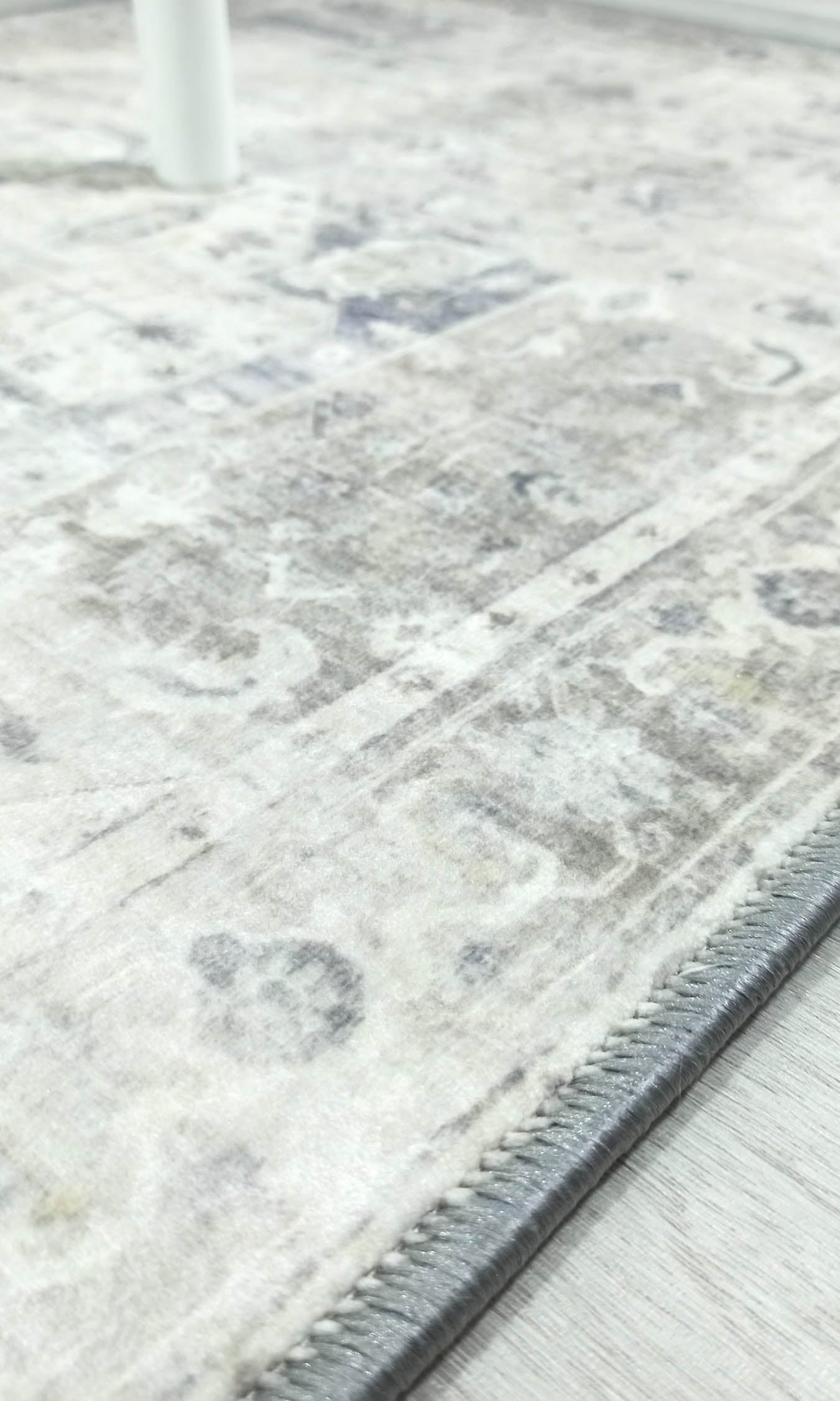 Landy Neutral Gray Heriz Persian 2x3 Rug