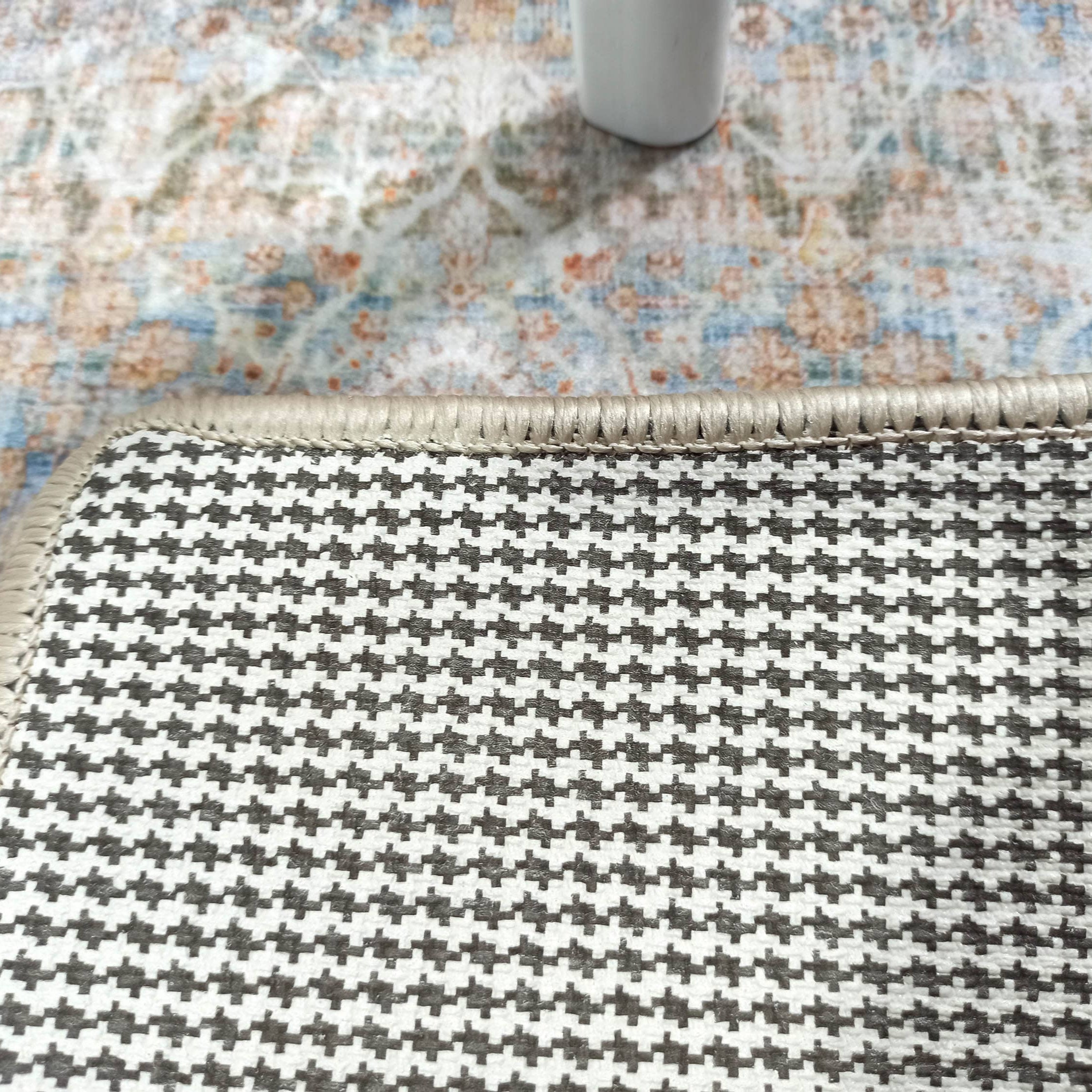 2x3 Persian Rug, Vintage Blue Terracotta Entryway Bedside Door Floor Mat Safe Non slip Bath Bathroom Kitchen Doormat Bohemian Decor Rugs