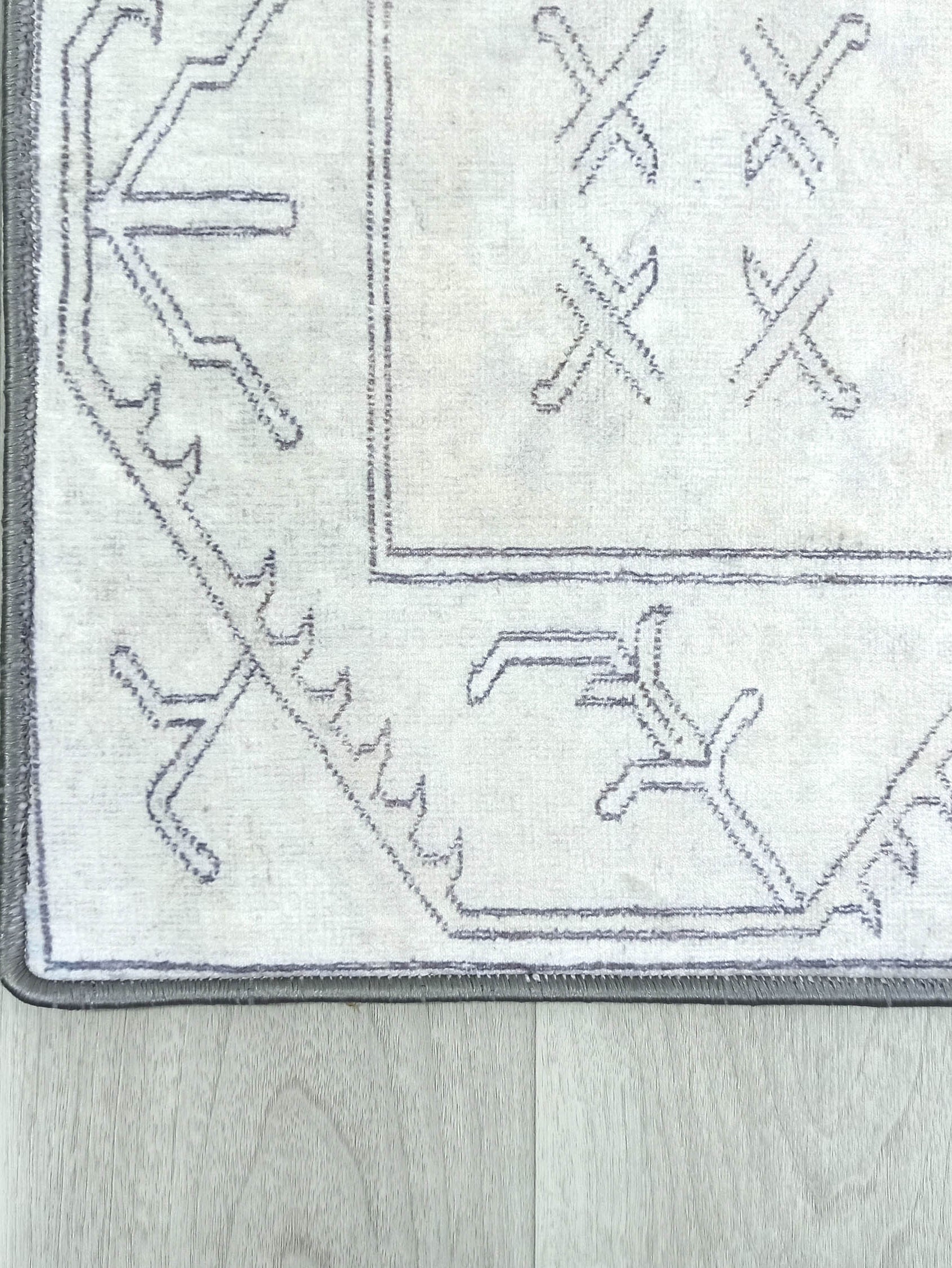 Flinda Neutral Gray Turkish Small 2x3 Rug