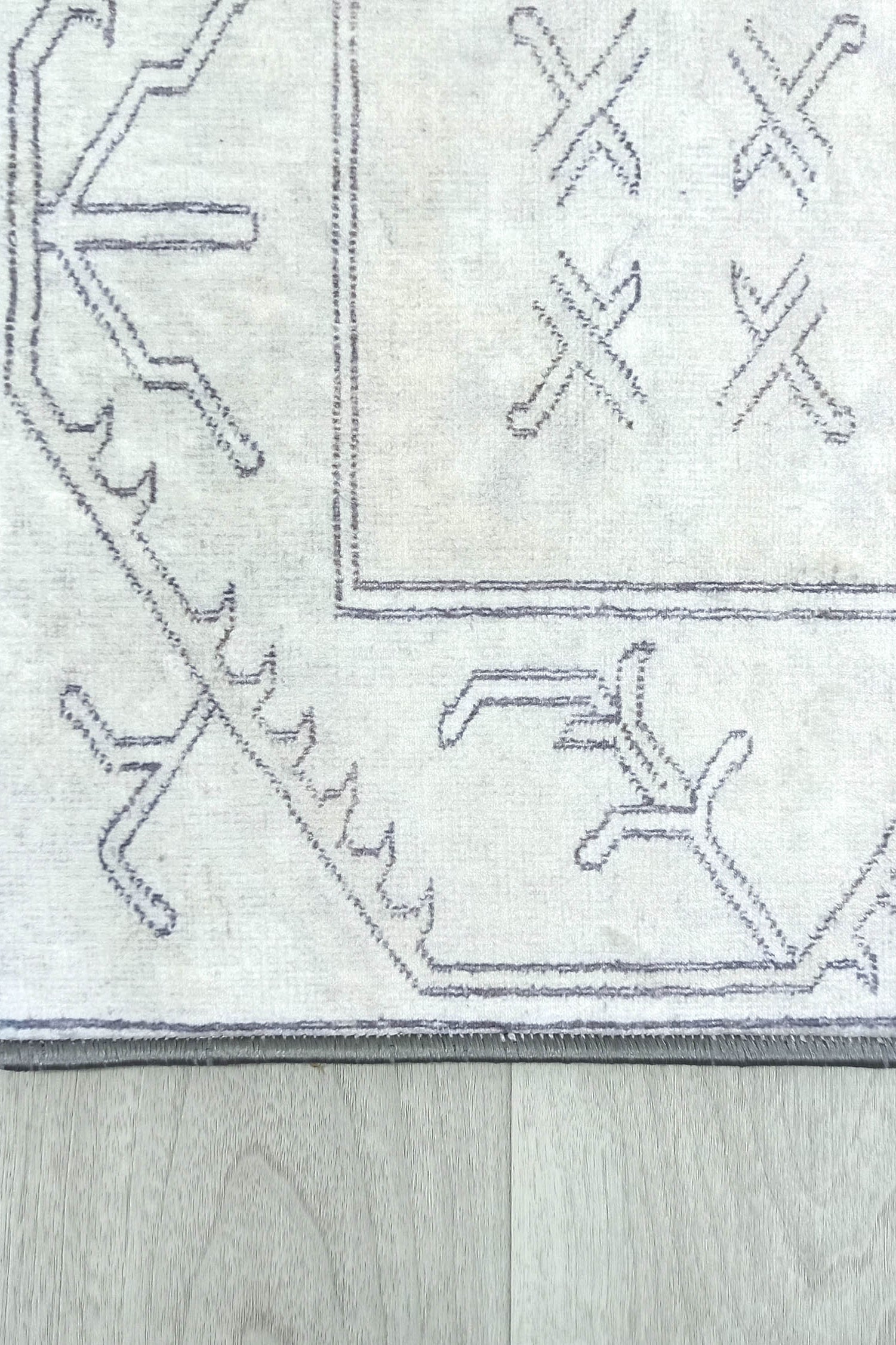 Flinda Neutral Gray Turkish Small 2x3 Rug