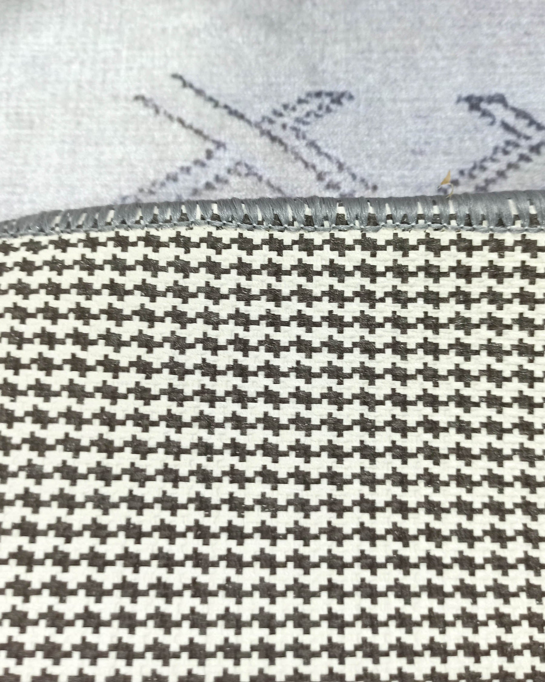 Flinda Neutral Gray Turkish Small 2x3 Rug