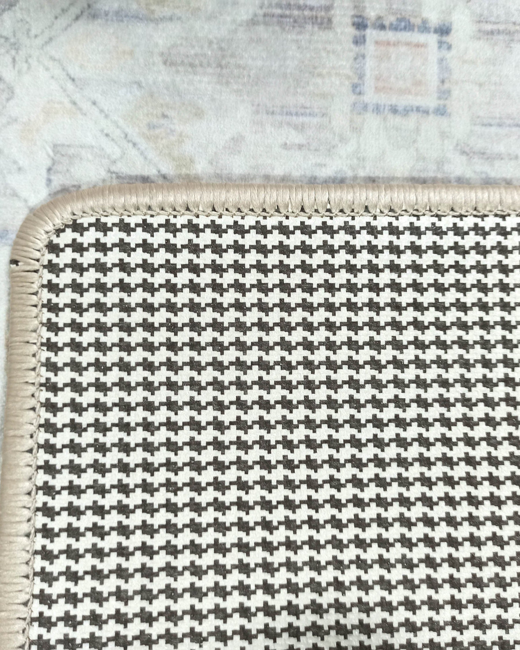 Kinzlee Neutral Beige Persian 2x3 Rug