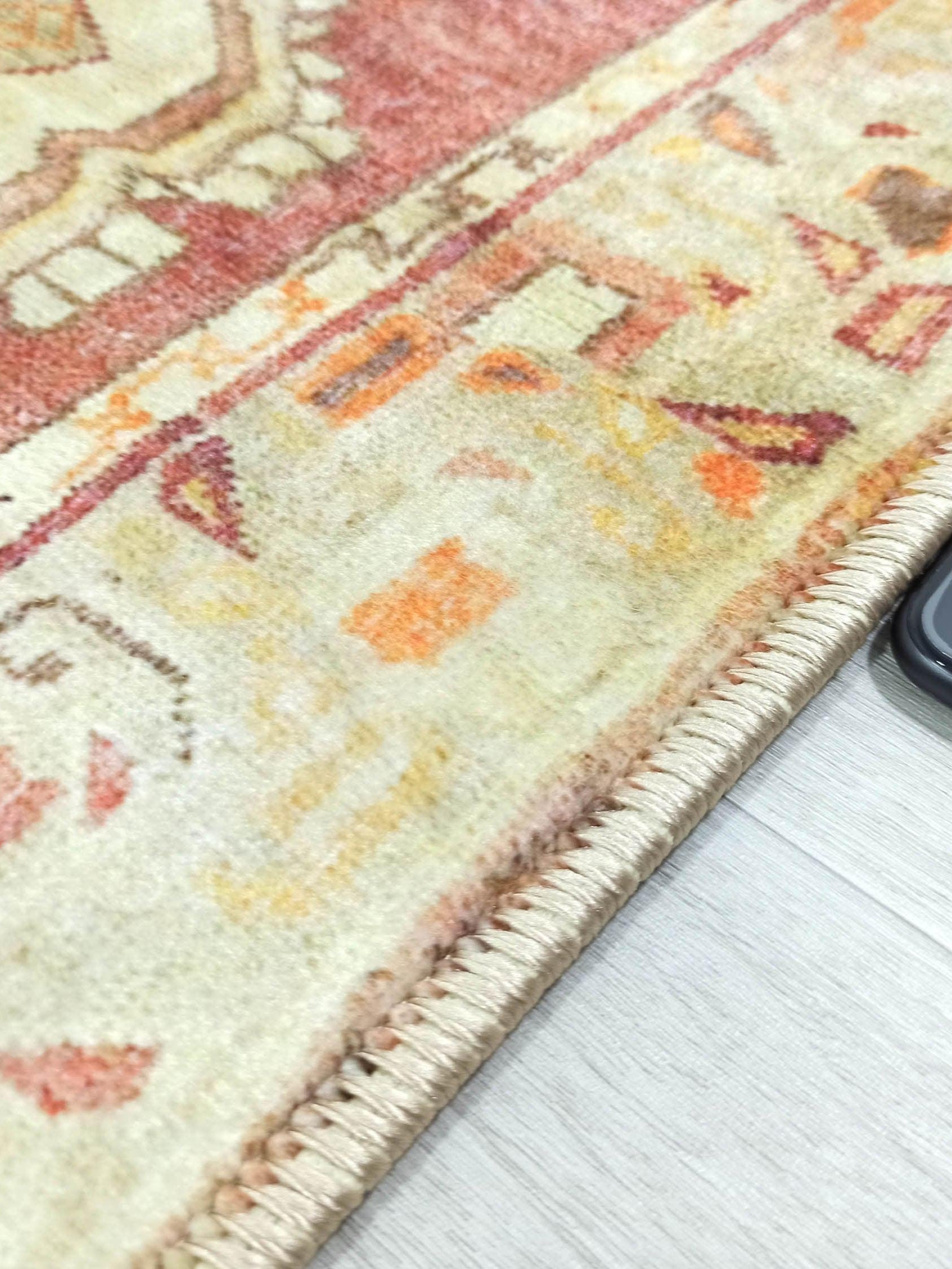 Aria Yellow Gold Medallion Turkish 2x3 Rug