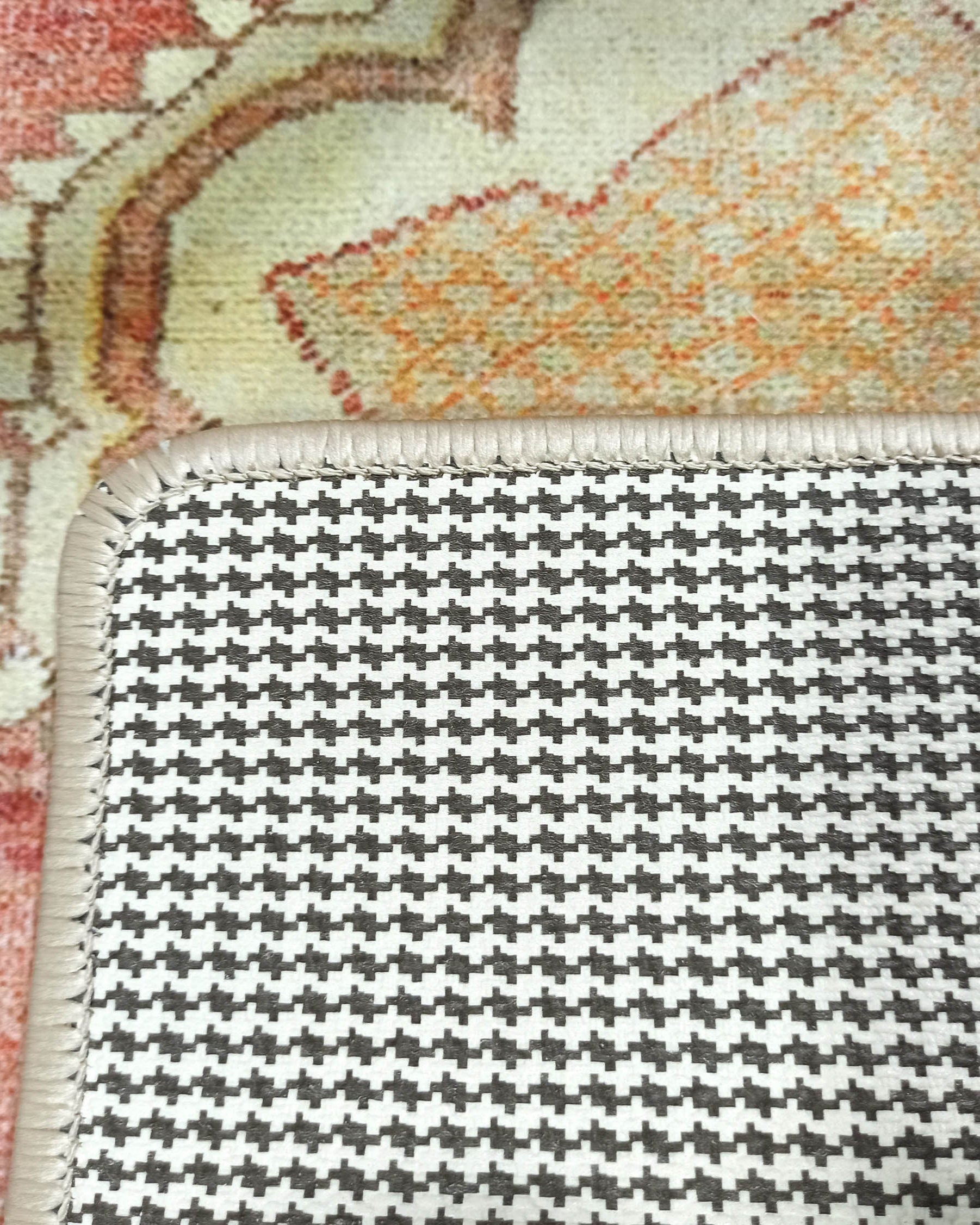 Aria Yellow Gold Medallion Turkish 2x3 Rug