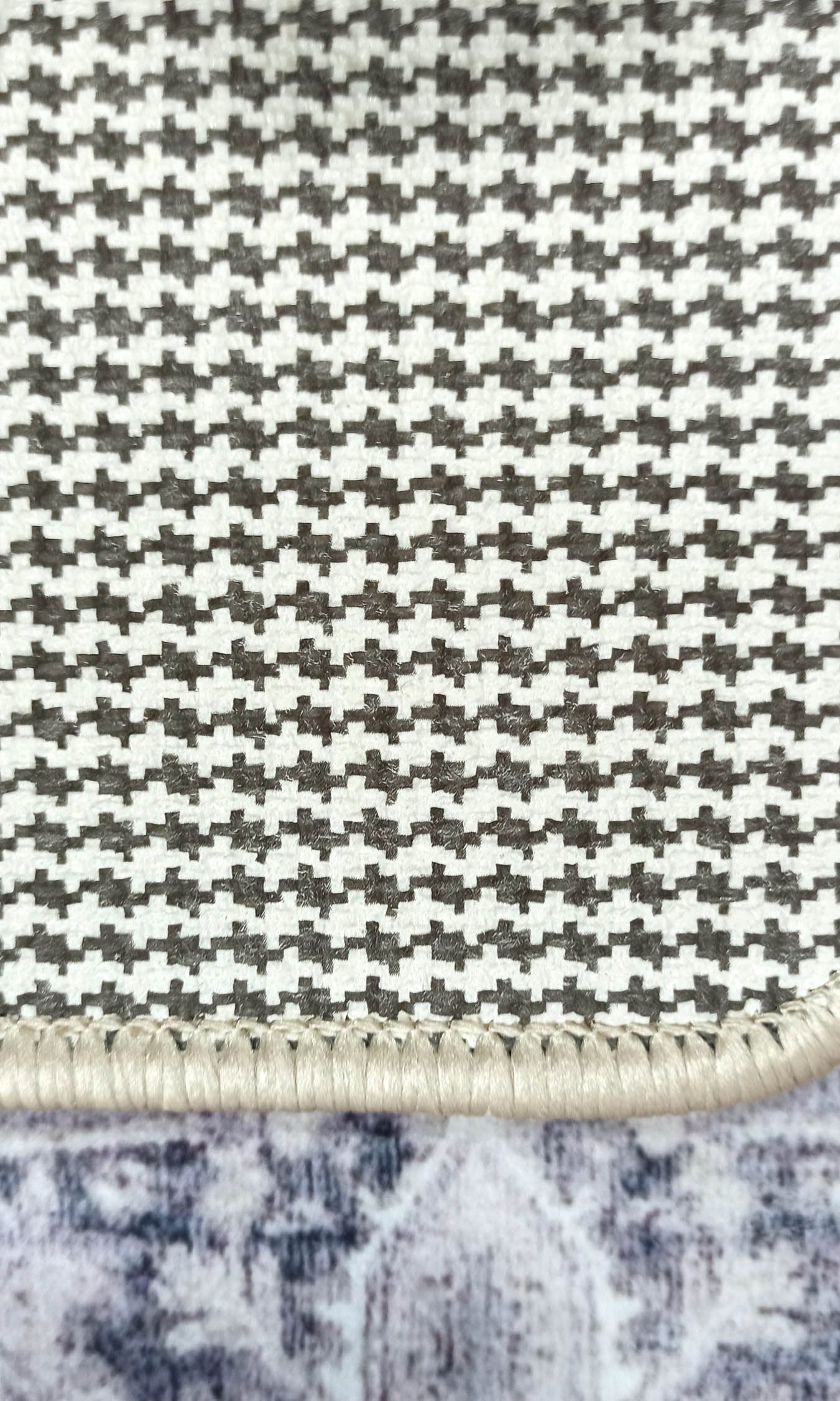 Jaylin Gray Lilac Hriz Persian 2x3 Rug