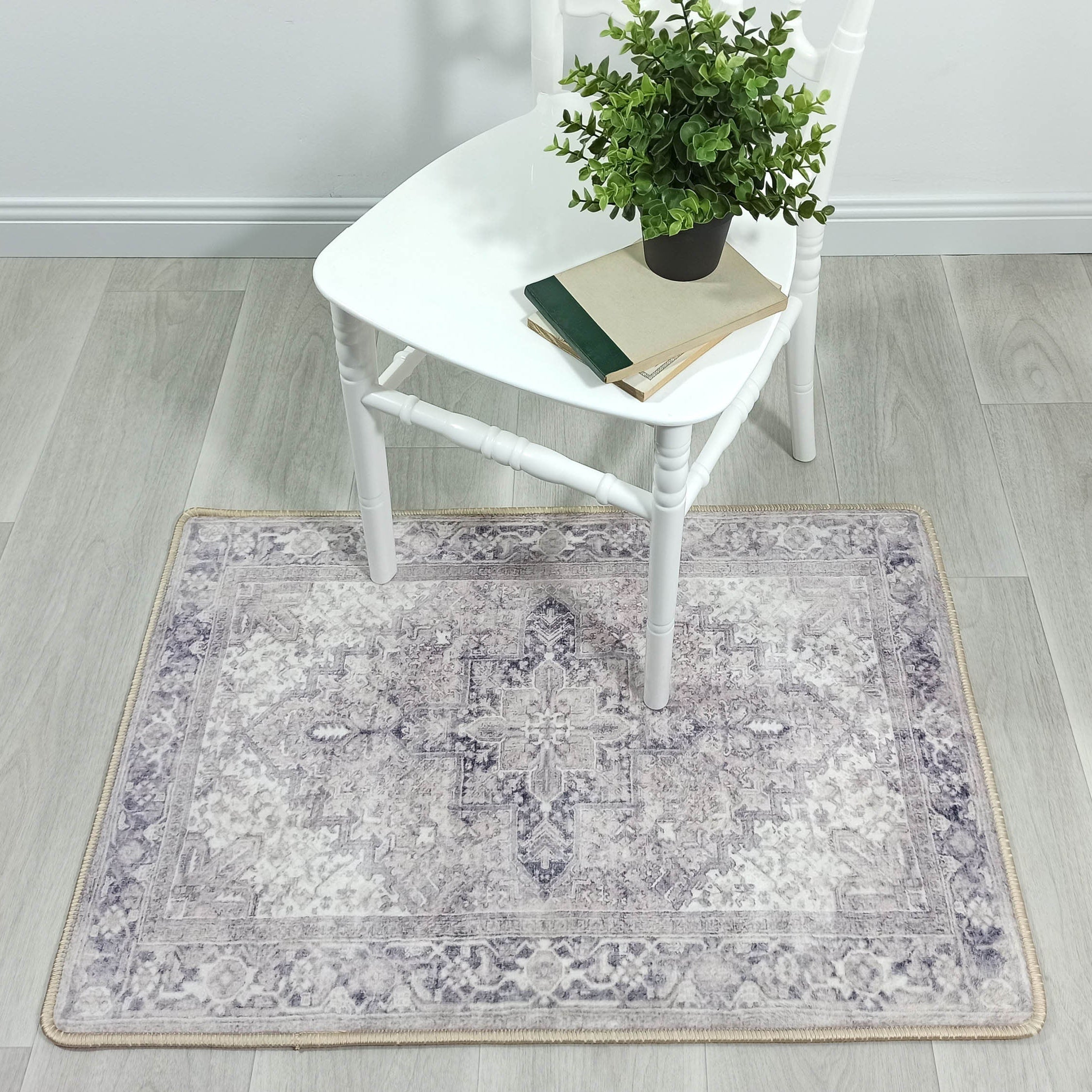 Jaylin Gray Lilac Hriz Persian 2x3 Rug