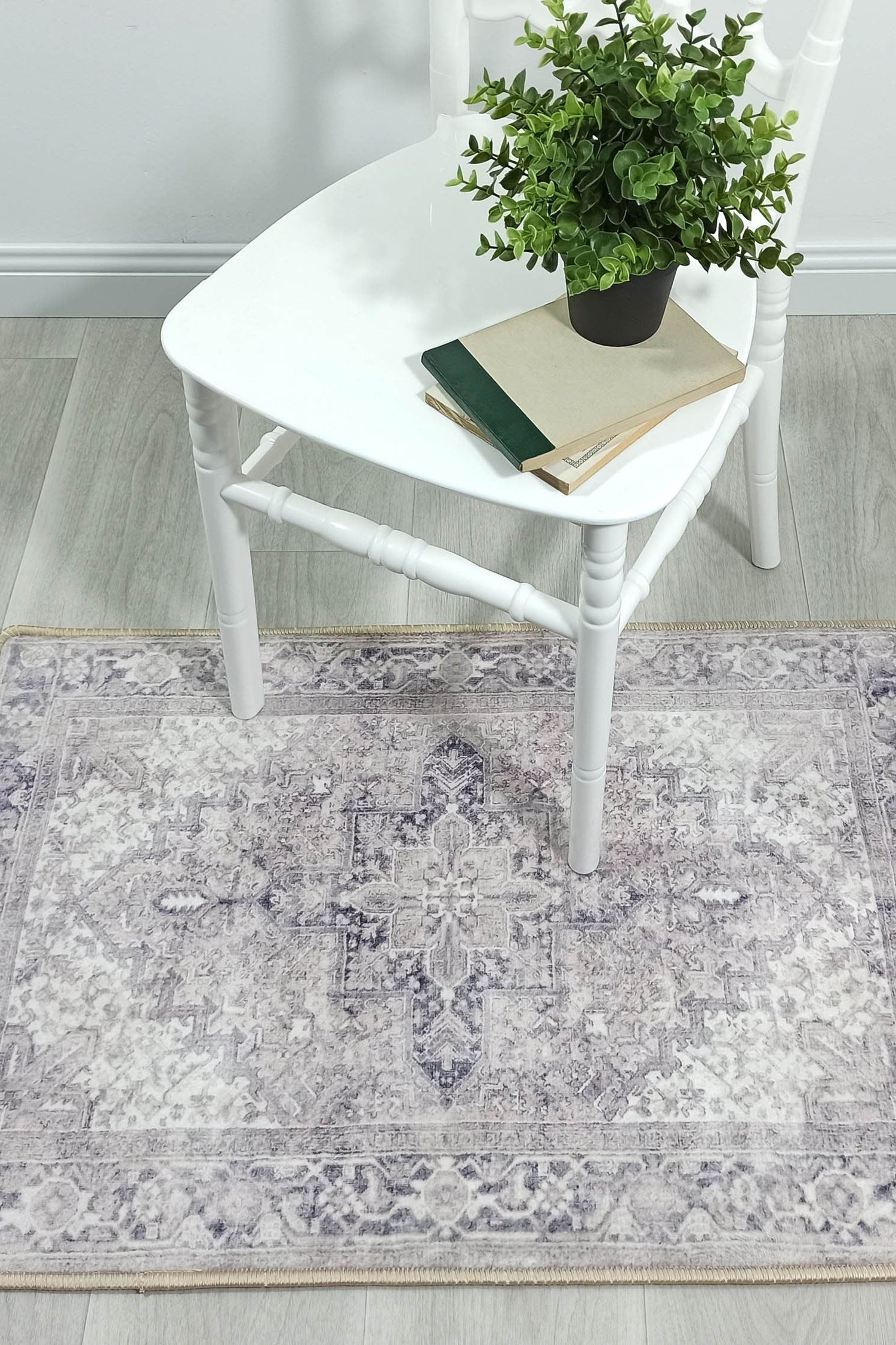 Jaylin Gray Lilac Hriz Persian 2x3 Rug