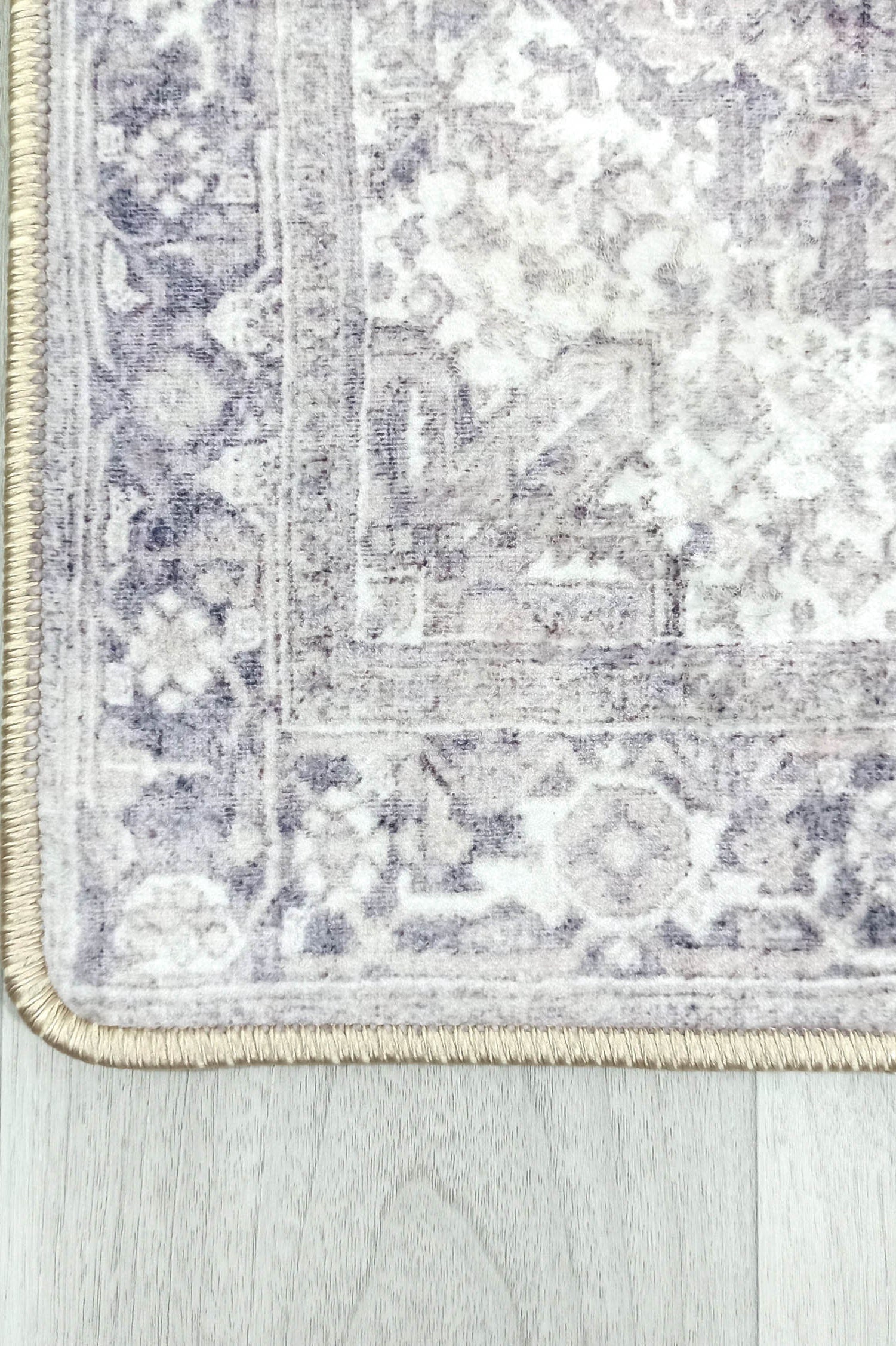 Jaylin Gray Lilac Hriz Persian 2x3 Rug