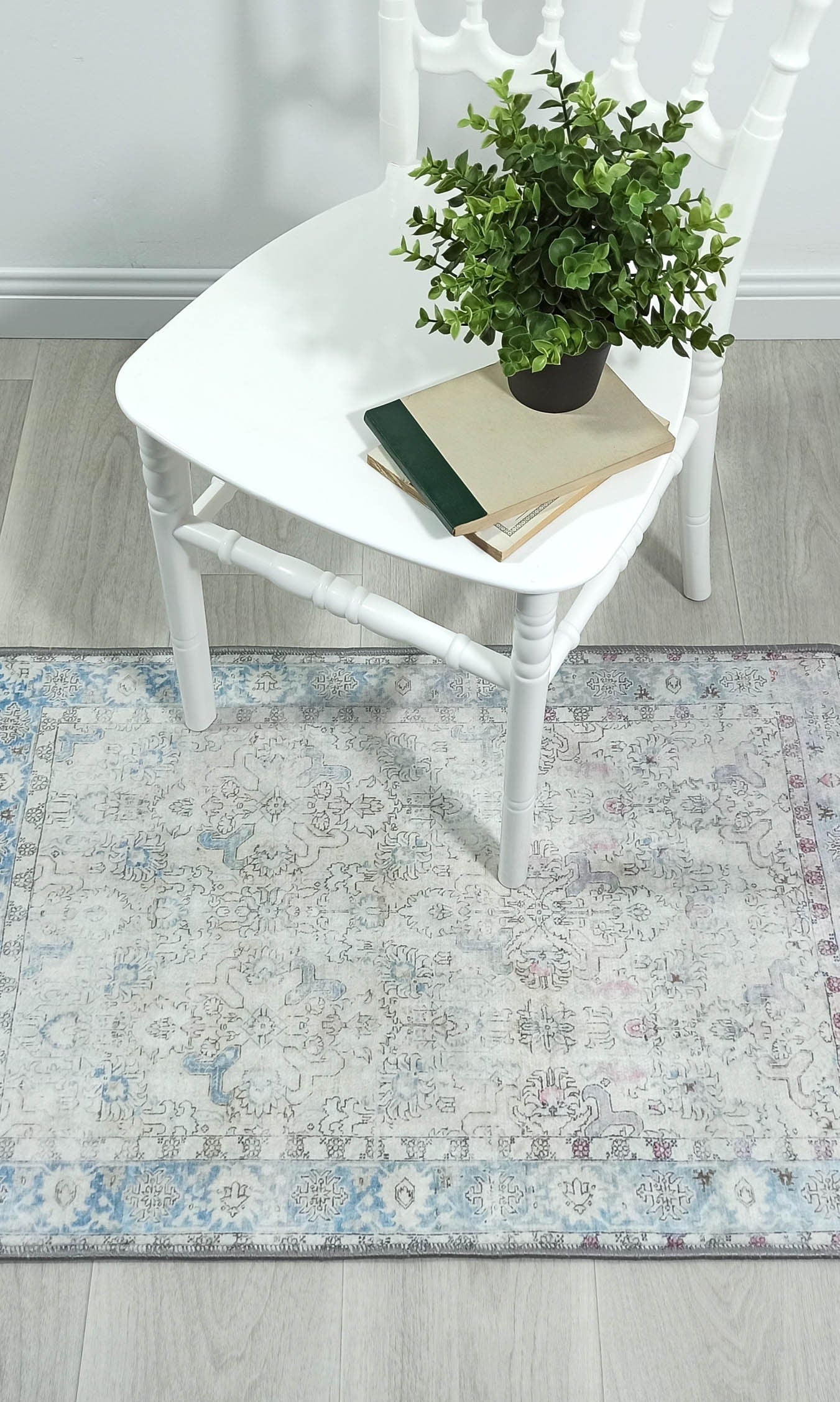 Bowie Neutral Blue Floral Turkish 2x3 Rug