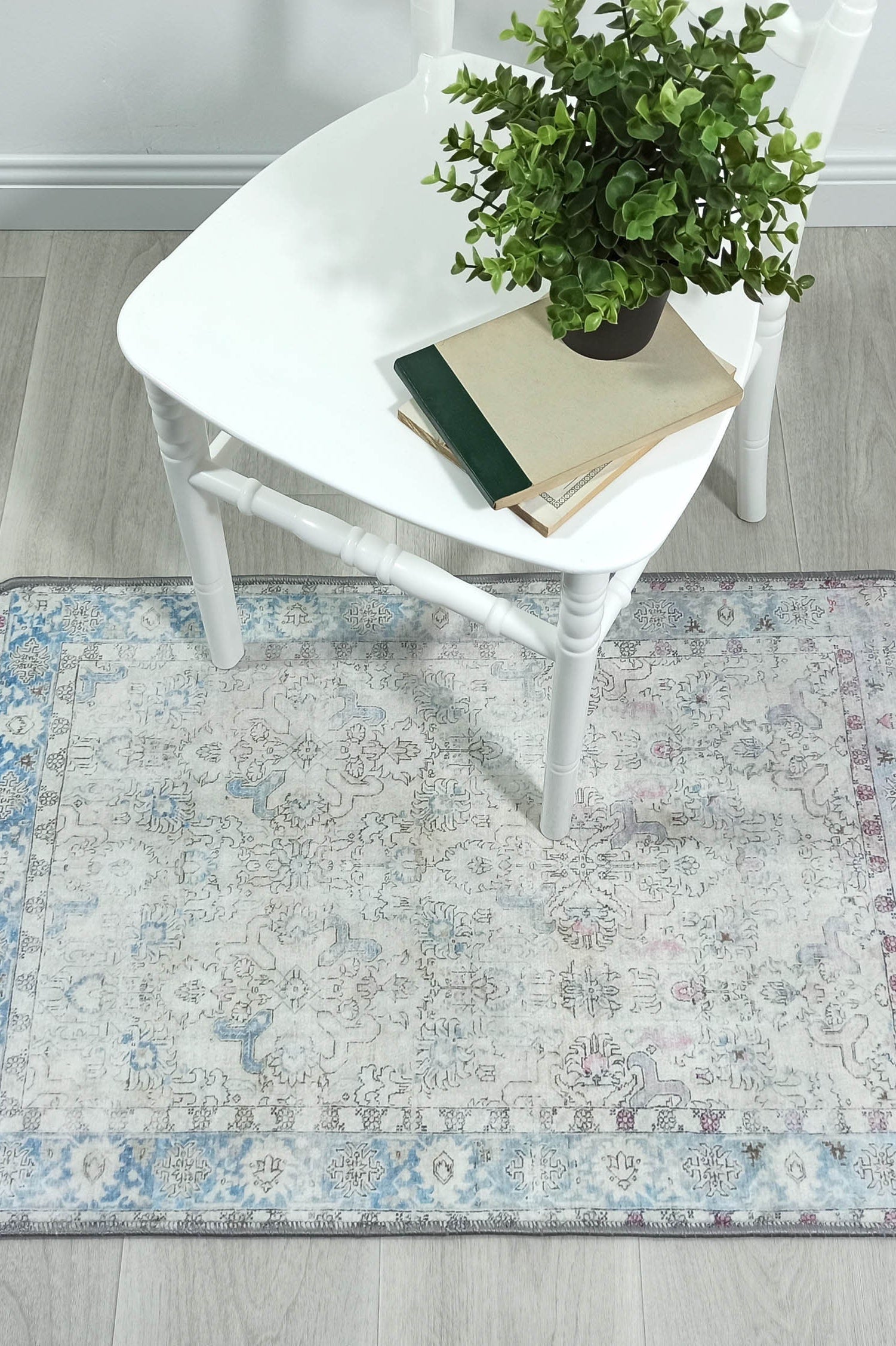 Bowie Neutral Blue Floral Turkish 2x3 Rug