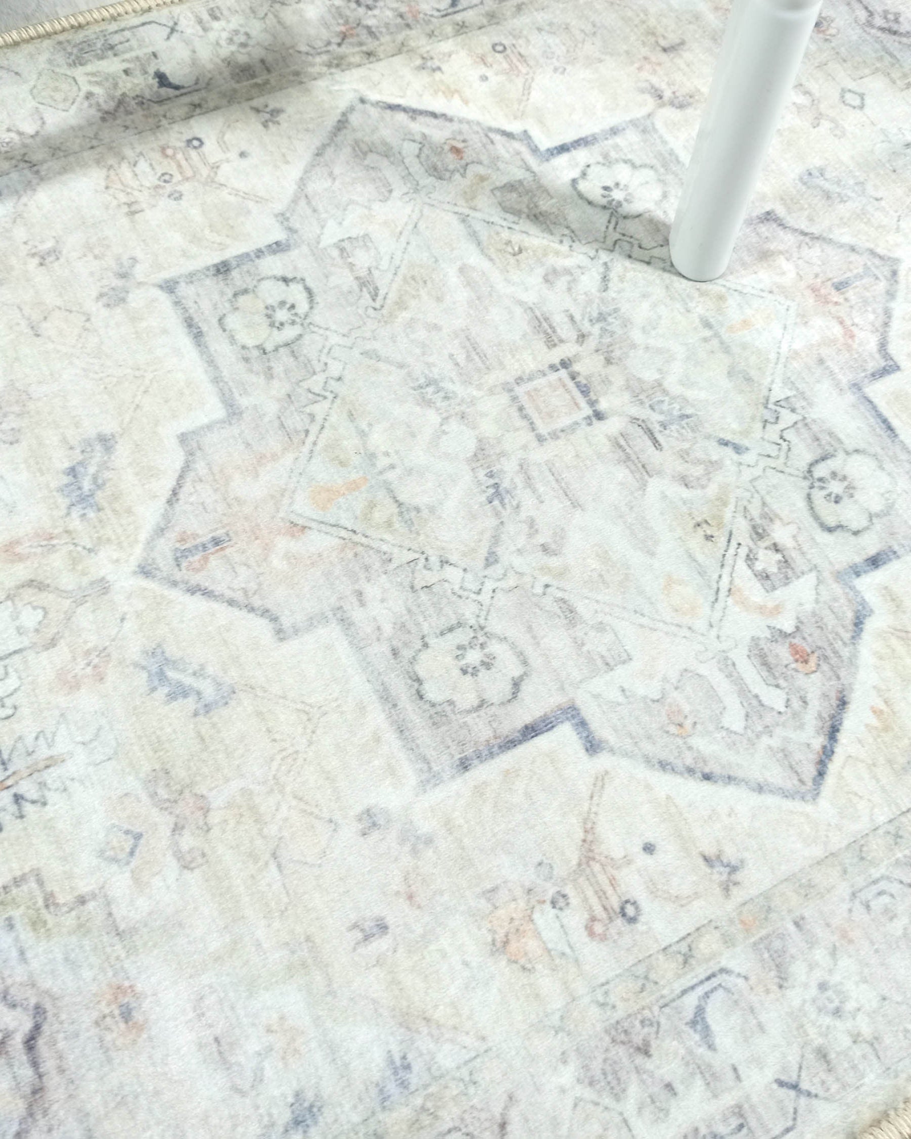 Kinzlee Neutral Beige Persian 2x3 Rug