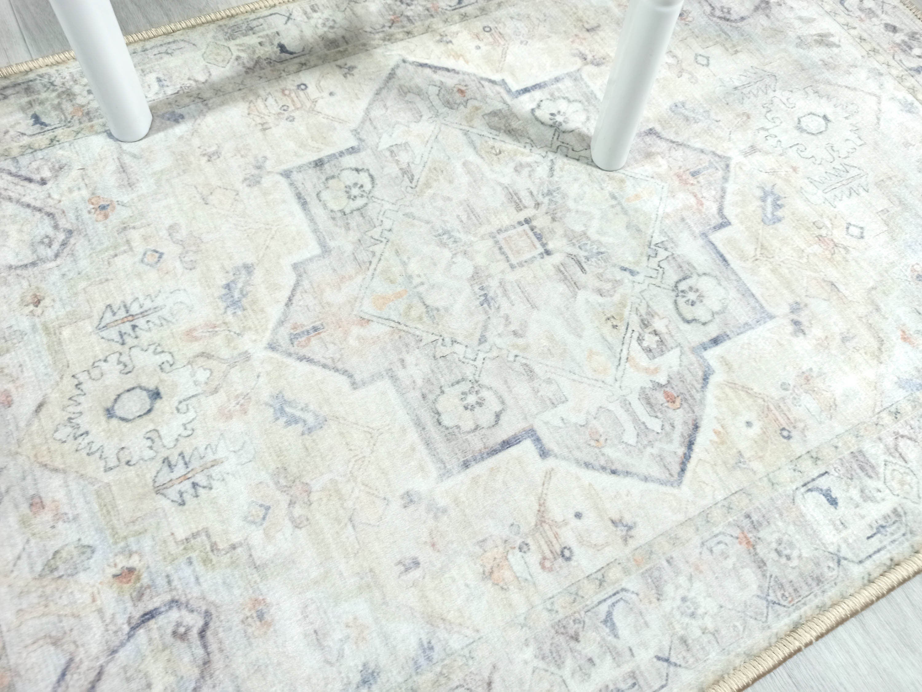 Kinzlee Neutral Beige Persian 2x3 Rug