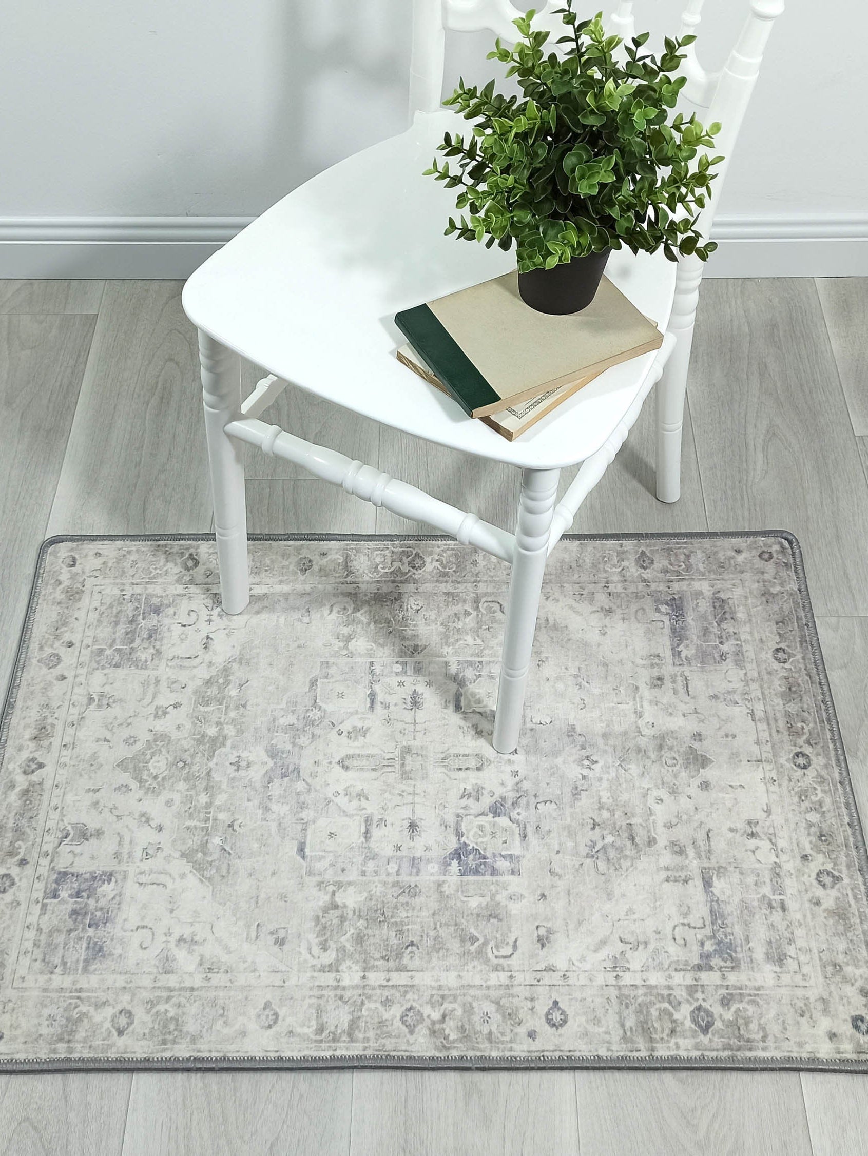 Landy Neutral Gray Heriz Persian 2x3 Rug