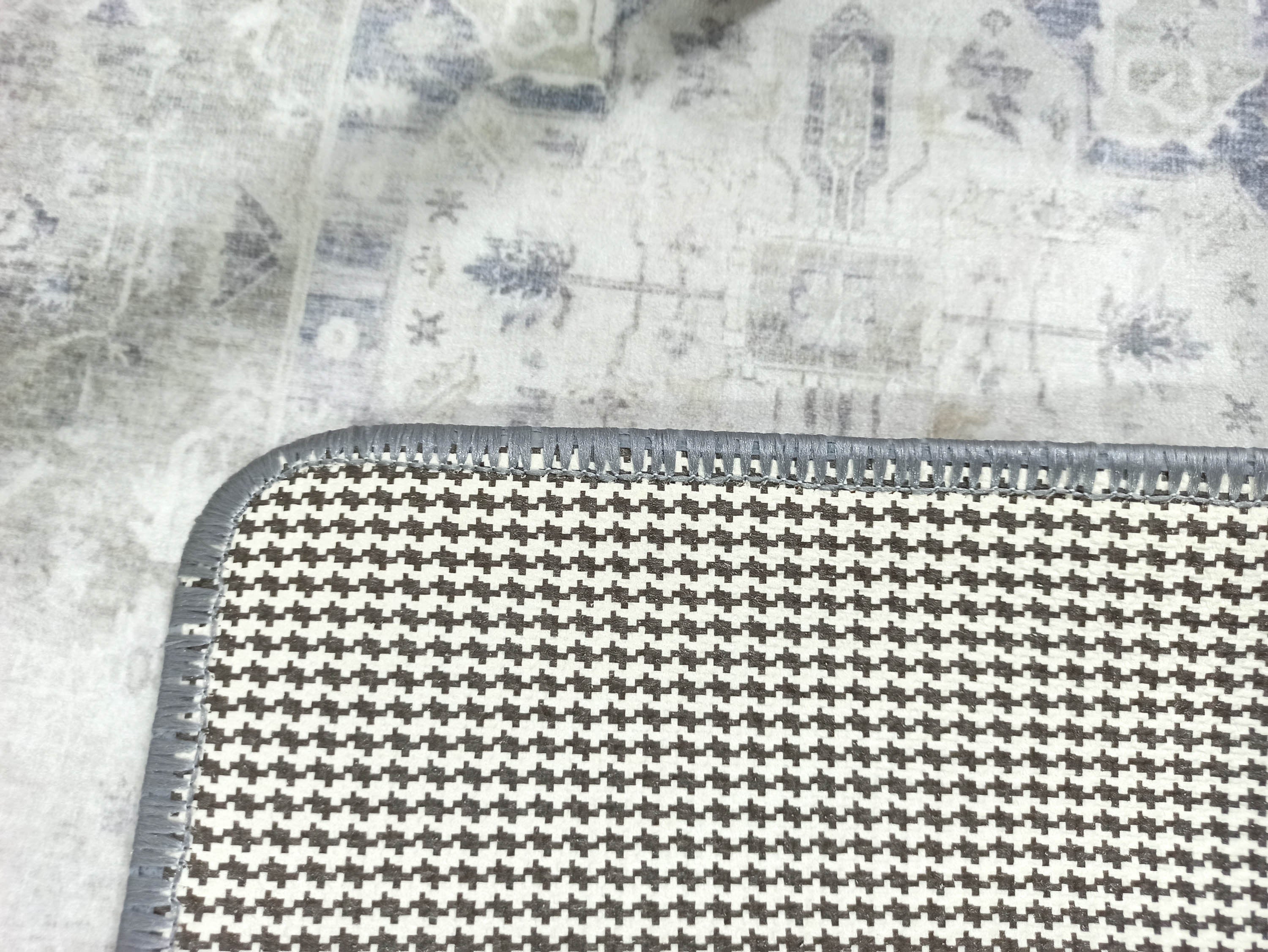 Landy Neutral Gray Heriz Persian 2x3 Rug