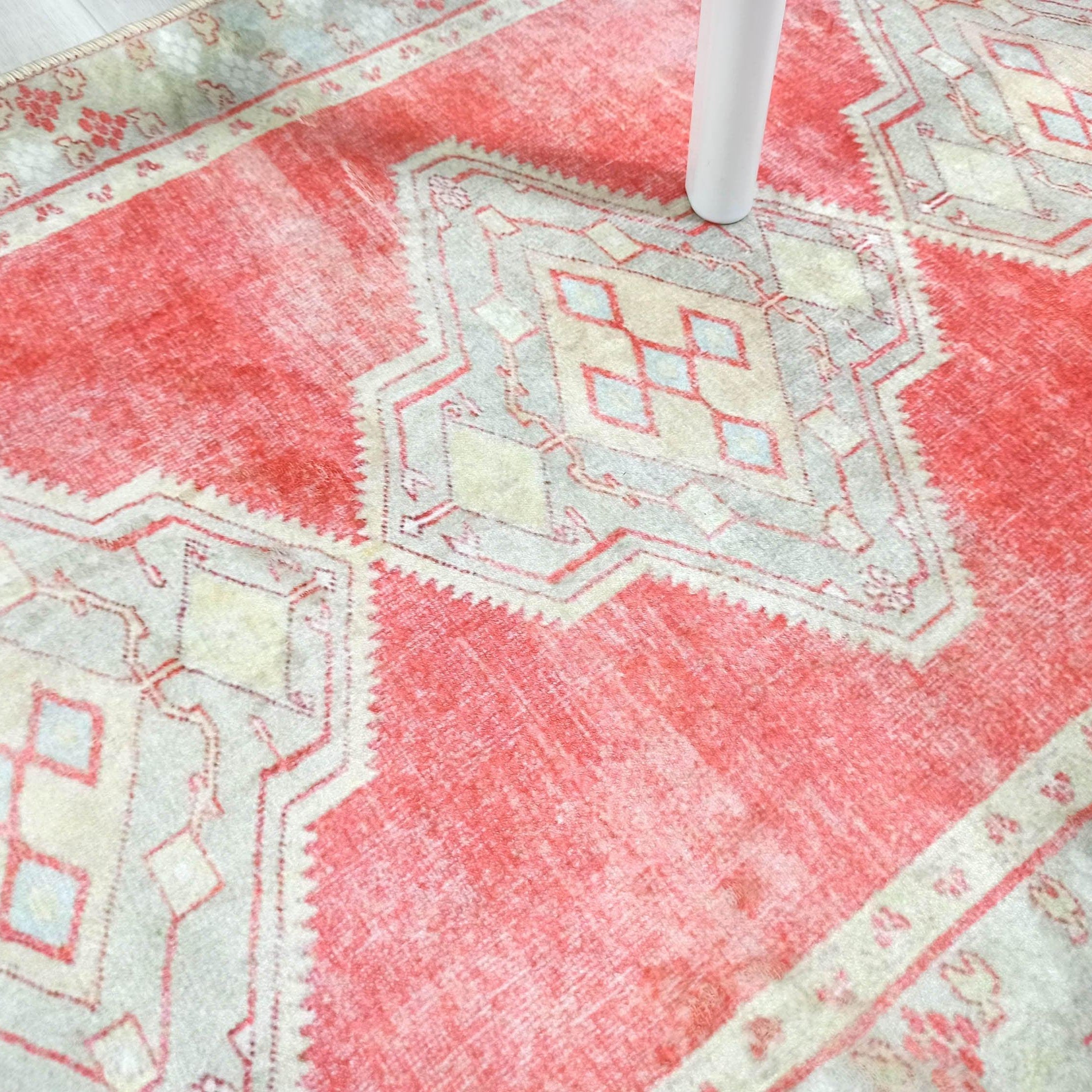 Coraline Distressed Coral Beige Turkish 2x3 Rug
