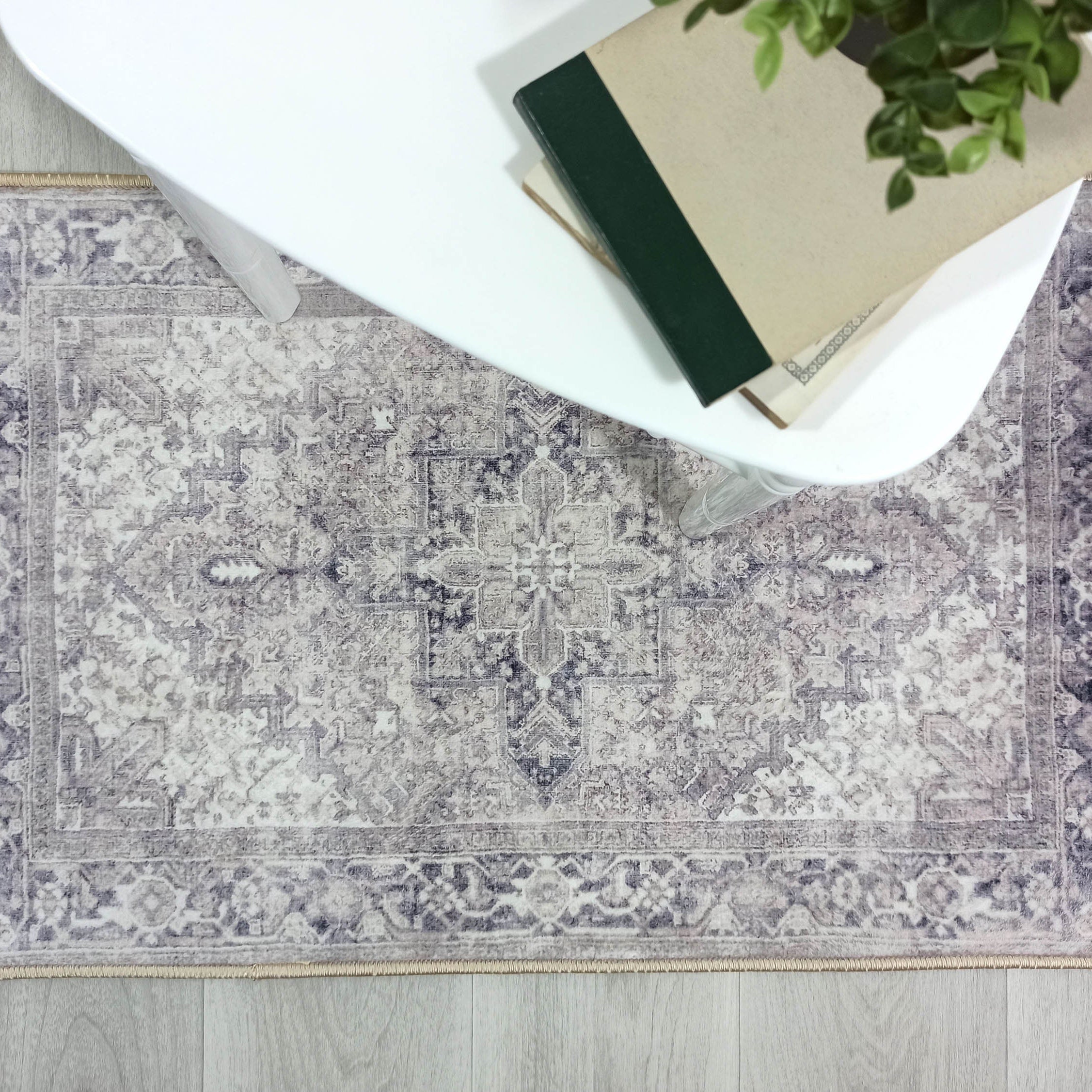 Jaylin Gray Lilac Hriz Persian 2x3 Rug