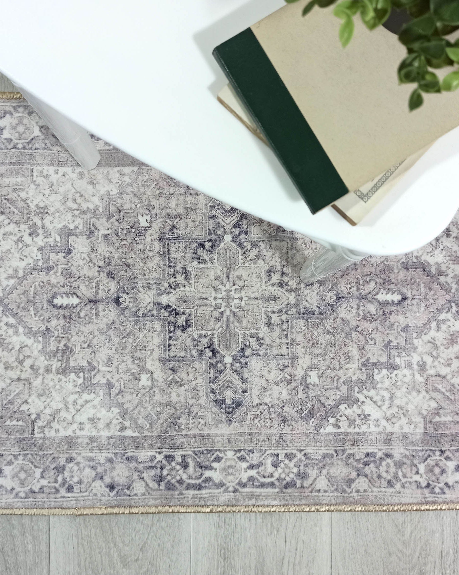 Jaylin Gray Lilac Hriz Persian 2x3 Rug