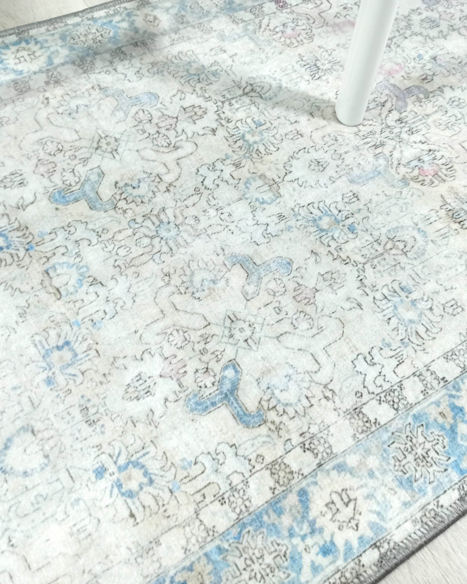 Bowie Neutral Blue Floral Turkish 2x3 Rug