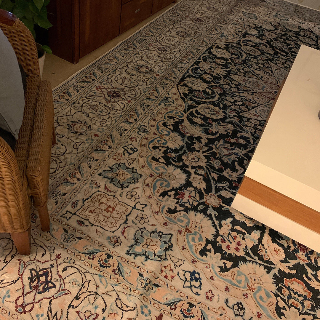 The Difference Between Turkish and Oriental Rugs: A Comprehensive Guide