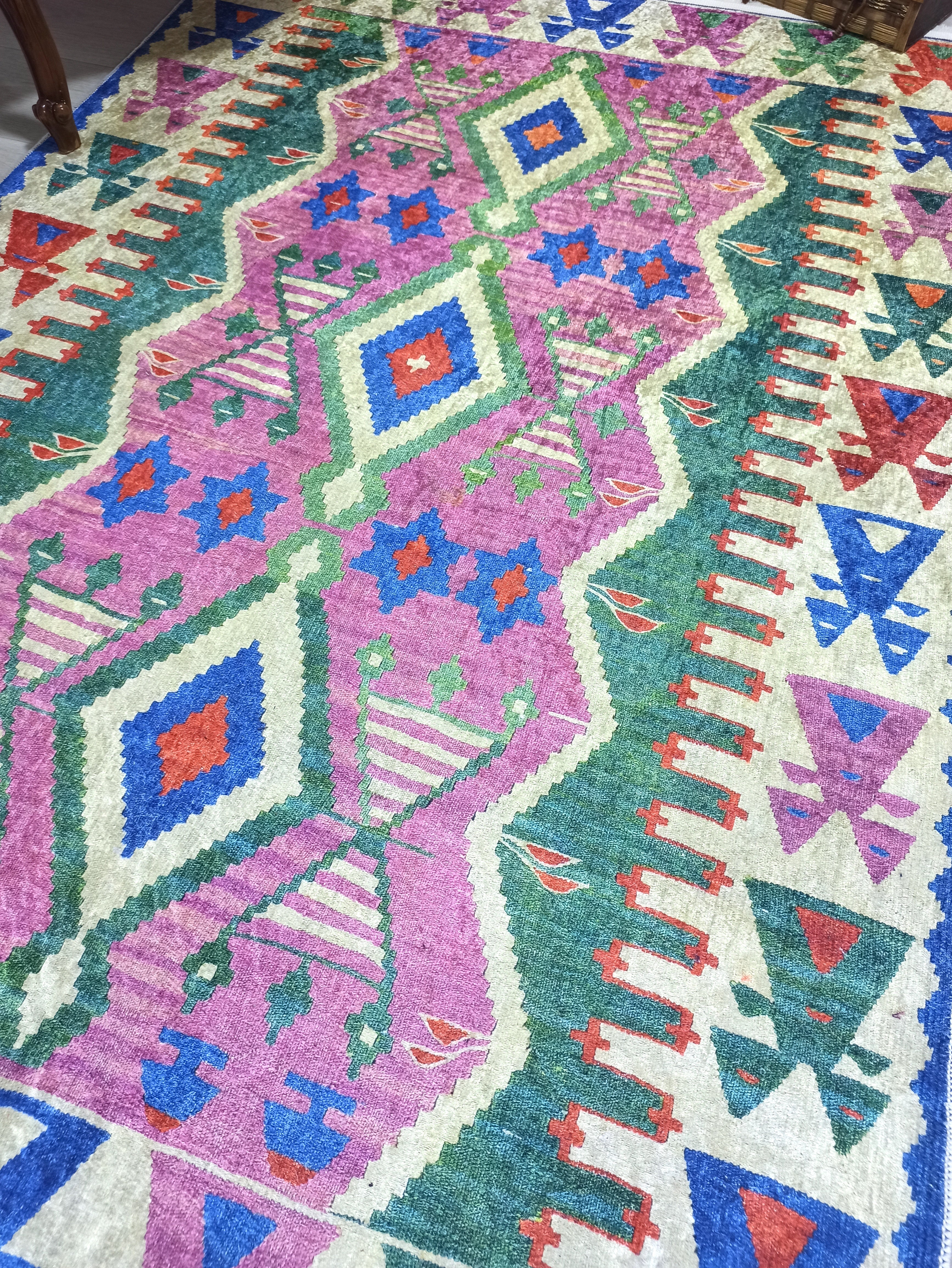 Kilim Style Rug, Colourful, Modern Home Décor