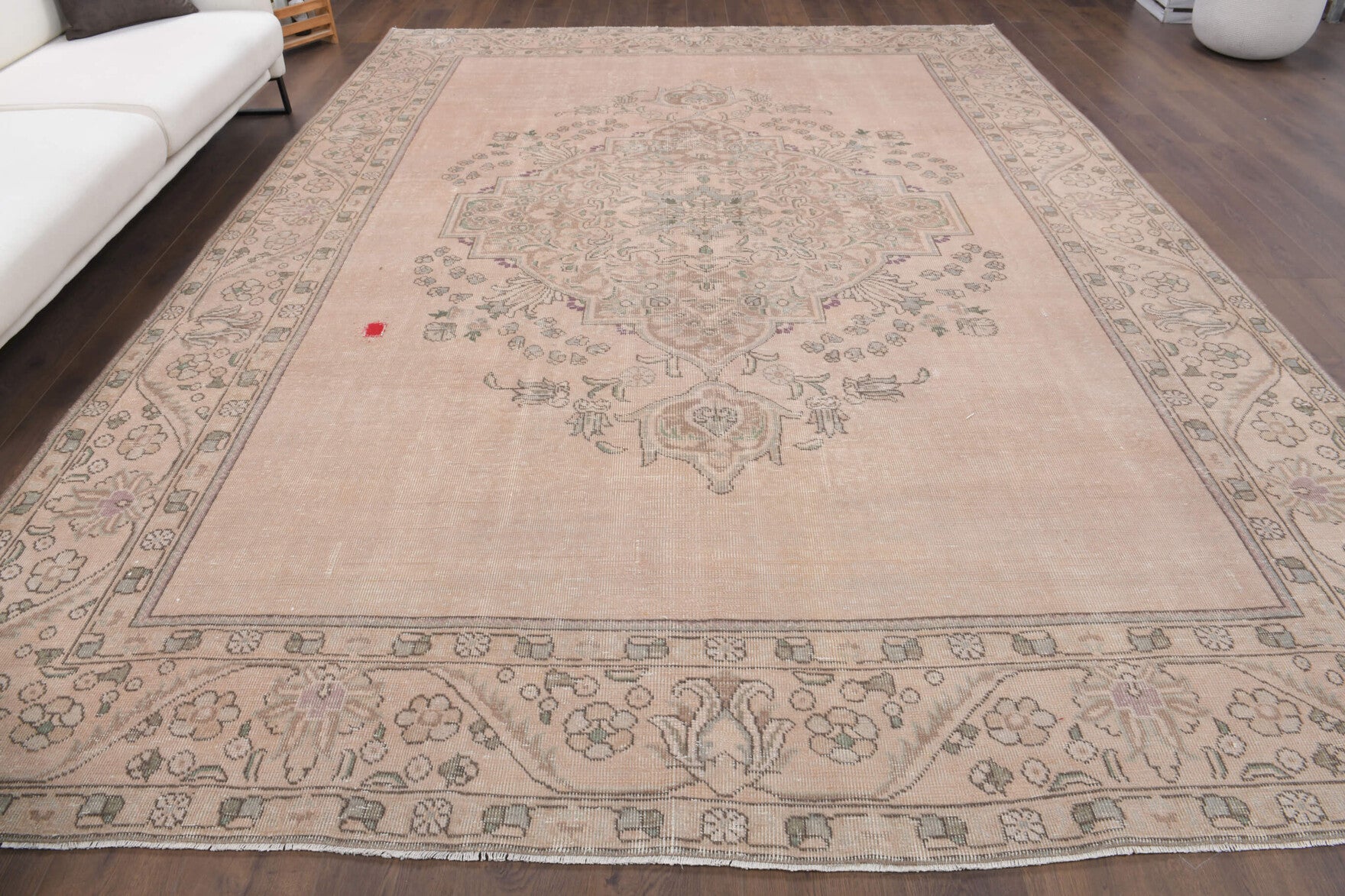 One-of-a-kind 1970s Persian vintage area rug in wool, 9'6" x 12'8"