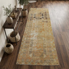 Tribal pattern on the Kumrunisin Bercin vintage runner rug – handmade in Anatolia, Turkey
