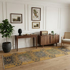 Ikat pattern on the Nesrinbahar vintage runner rug – handmade in Anatolia, Turkey