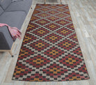 Ikat pattern on the Damlasad vintage kilim rug – handwoven flatweave in Anatolia, Turkey