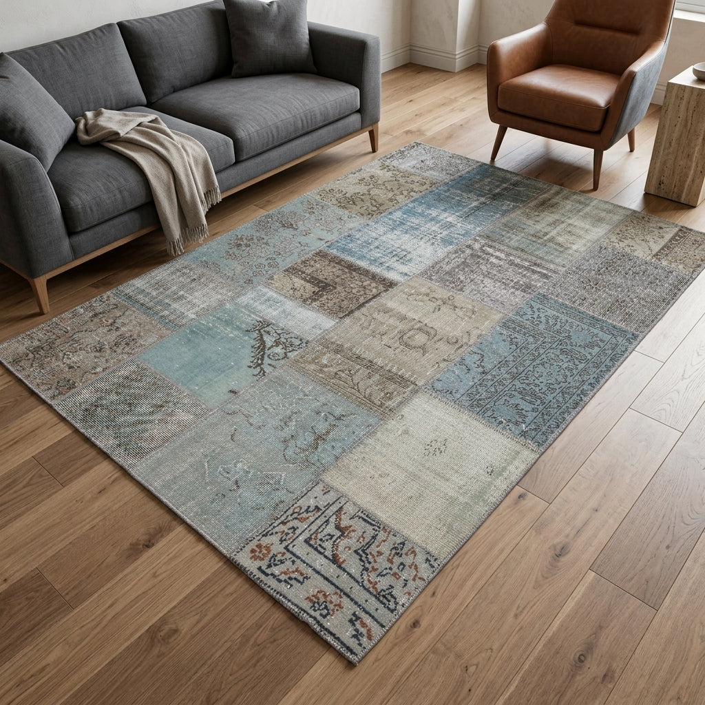Abstract pattern on the Hilalefruz vintage patchwork area rug – handmade in Anatolia, Turkey