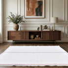 Solid pattern on the Sidikanaz Hanane vintage kilim rug – handwoven flatweave in Sivas, Turkey