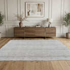 Solid pattern on the Servefsan Hayat vintage kilim rug – handwoven flatweave in Sivas, Turkey