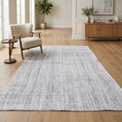Solid pattern on the Dilber vintage kilim rug – handwoven flatweave in Anatolia, Turkey