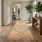 Geometric pattern on the Aglaosela vintage runner rug – handmade in Anatolia, Turkey